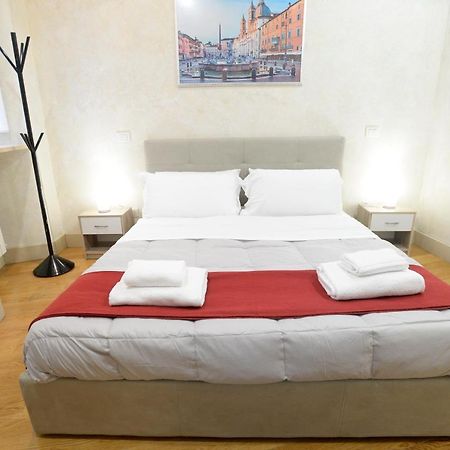 Appartement La Casa Degli Osti 1 - Piazza Navona à Rome Extérieur photo