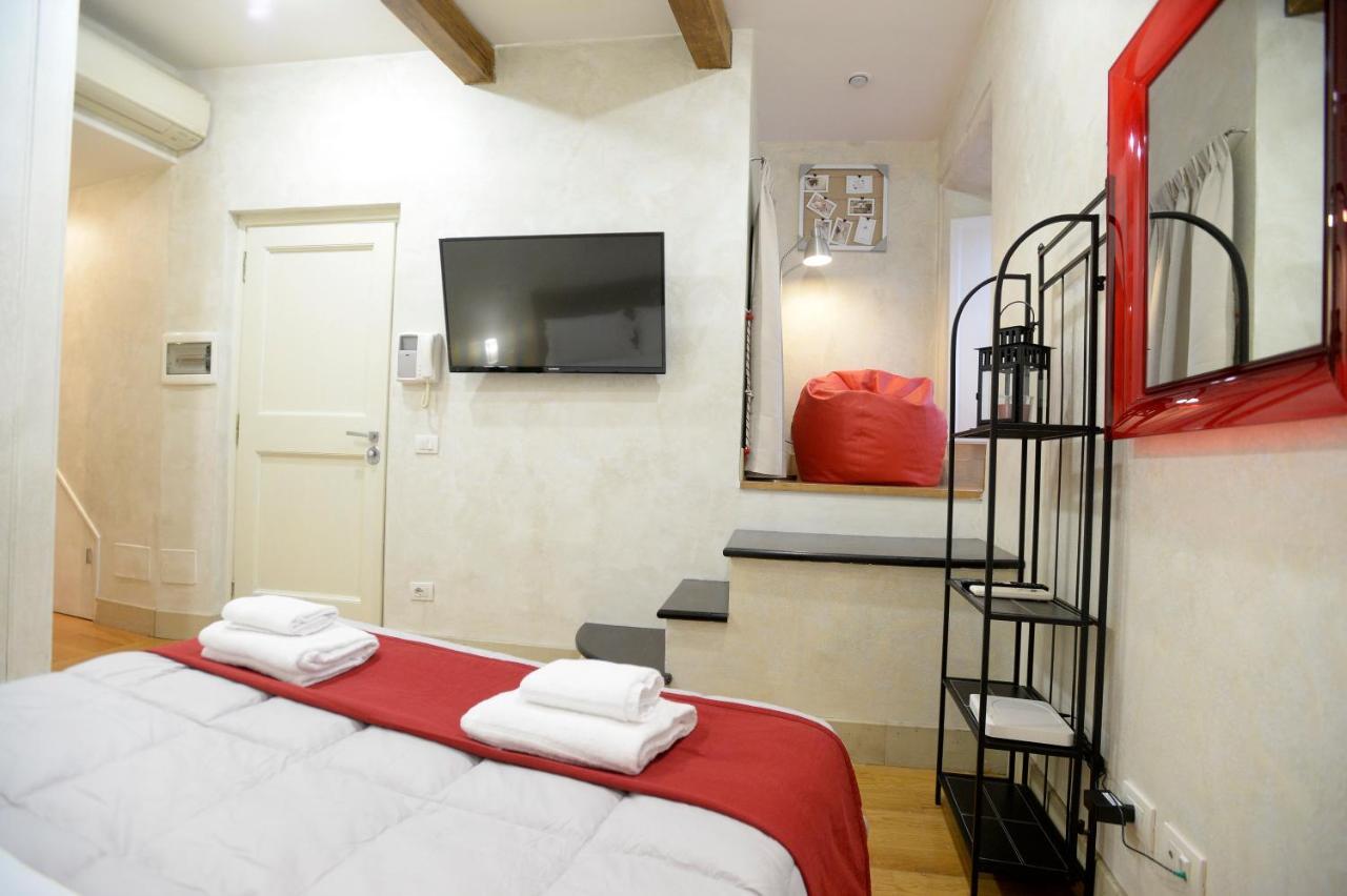 Appartement La Casa Degli Osti 1 - Piazza Navona à Rome Extérieur photo