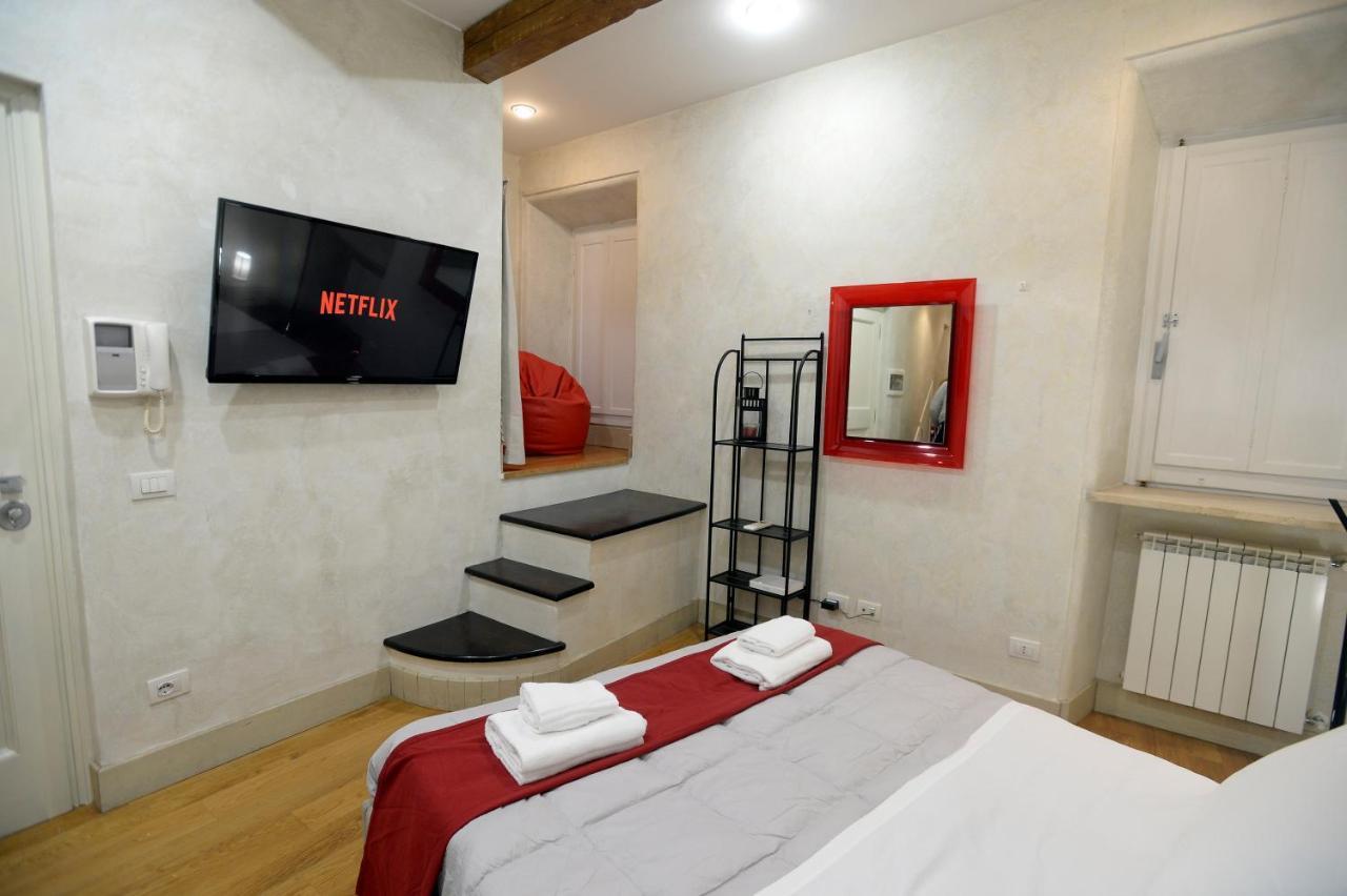 Appartement La Casa Degli Osti 1 - Piazza Navona à Rome Extérieur photo