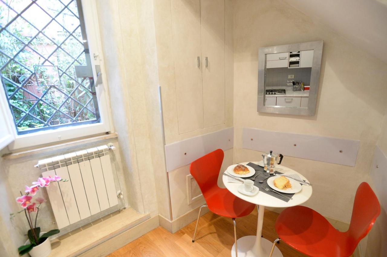 Appartement La Casa Degli Osti 1 - Piazza Navona à Rome Extérieur photo