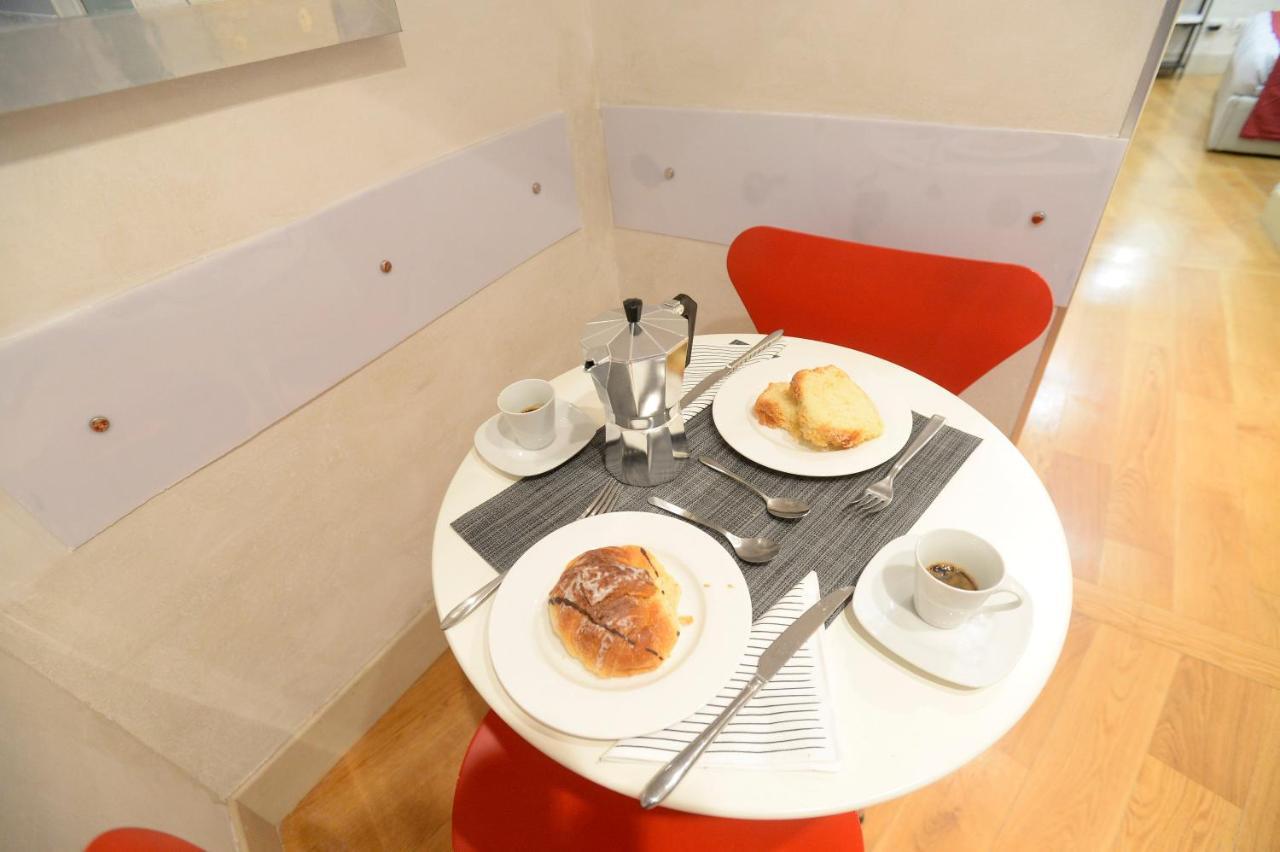 Appartement La Casa Degli Osti 1 - Piazza Navona à Rome Extérieur photo